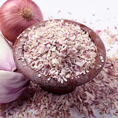 Dehydrated Pink Onion Chopped